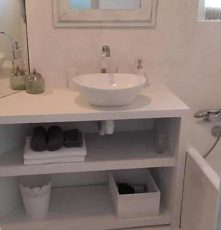 D'hotes Christa Πανσιόν 3*